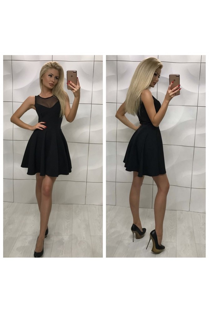 russkie-porno-zhenskaya-grud-v-setchatoy-foto