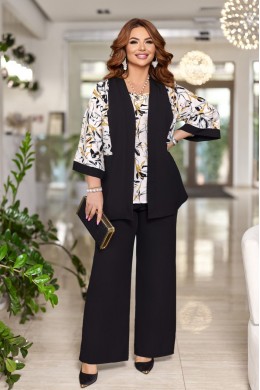 Брючный костюм тройка с пиджак