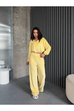 Костюм укороченная кофта на зм